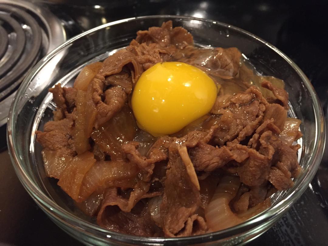 日式牛肉盖饭 -吉野家牛肉饭