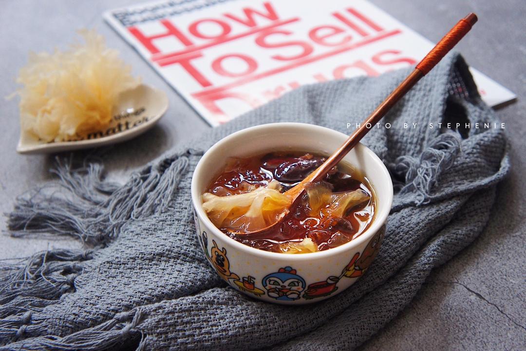 【美妞下午茶】弹到你害怕的一碗胶原蛋白糖水