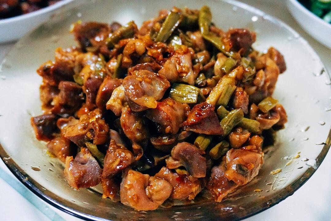 妈妈牌酸辣鸡胗