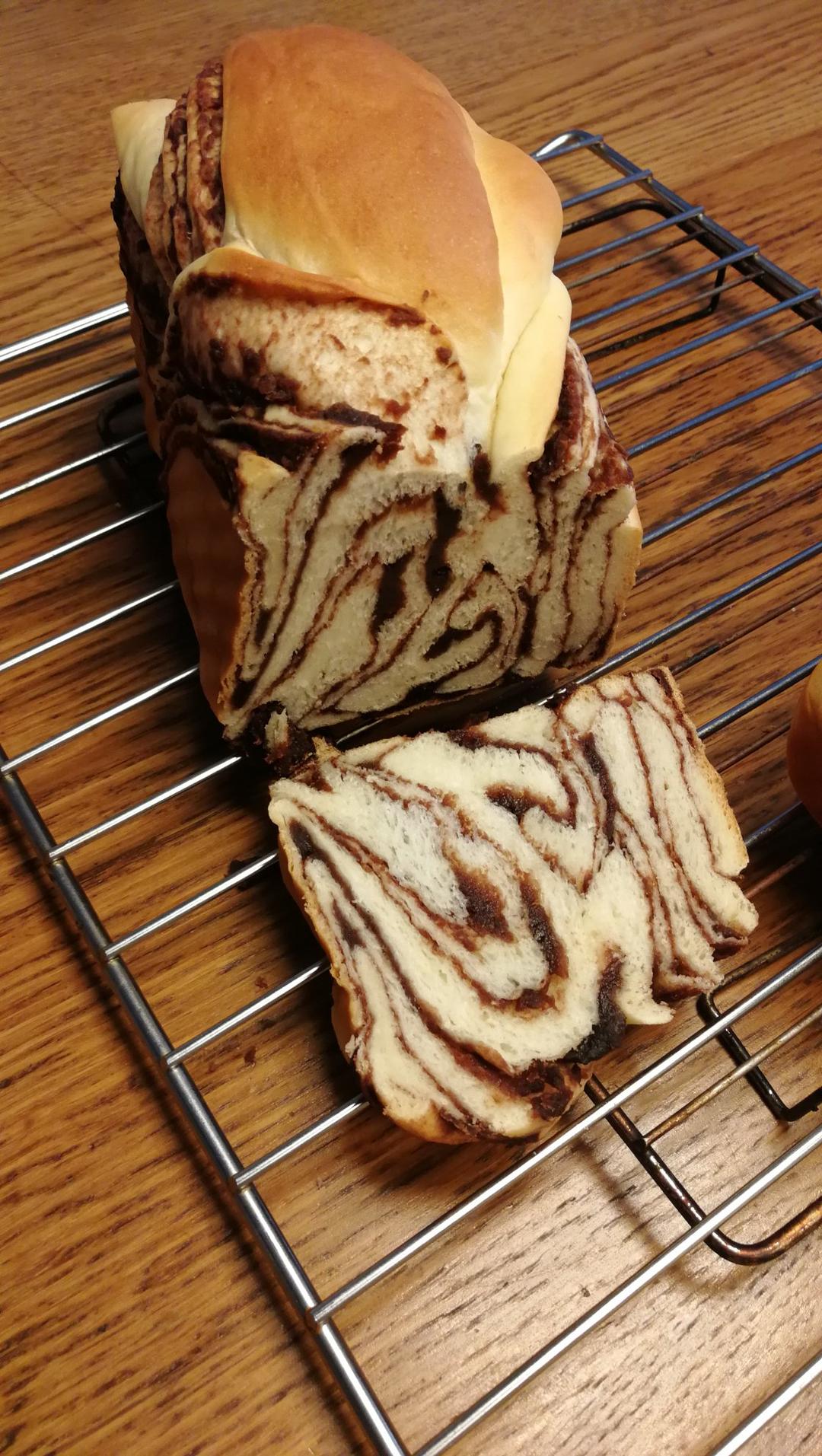 大理石红豆沙吐司