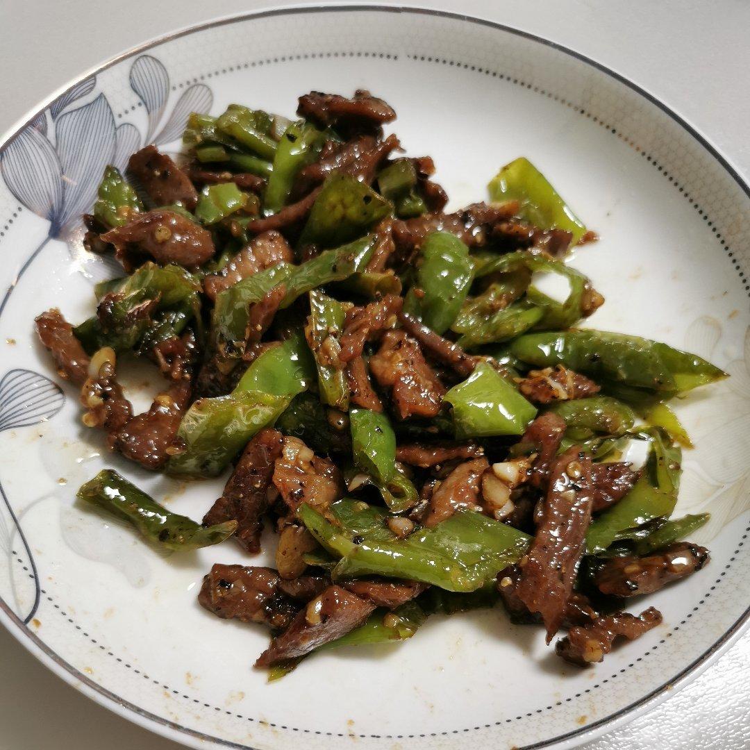 杭椒炒牛柳