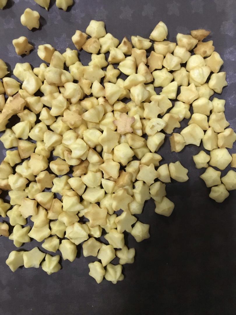 宝宝手指泡芙—抓着吃的手指食物