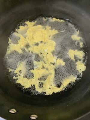 菠菜鸡蛋汤的做法 步骤2