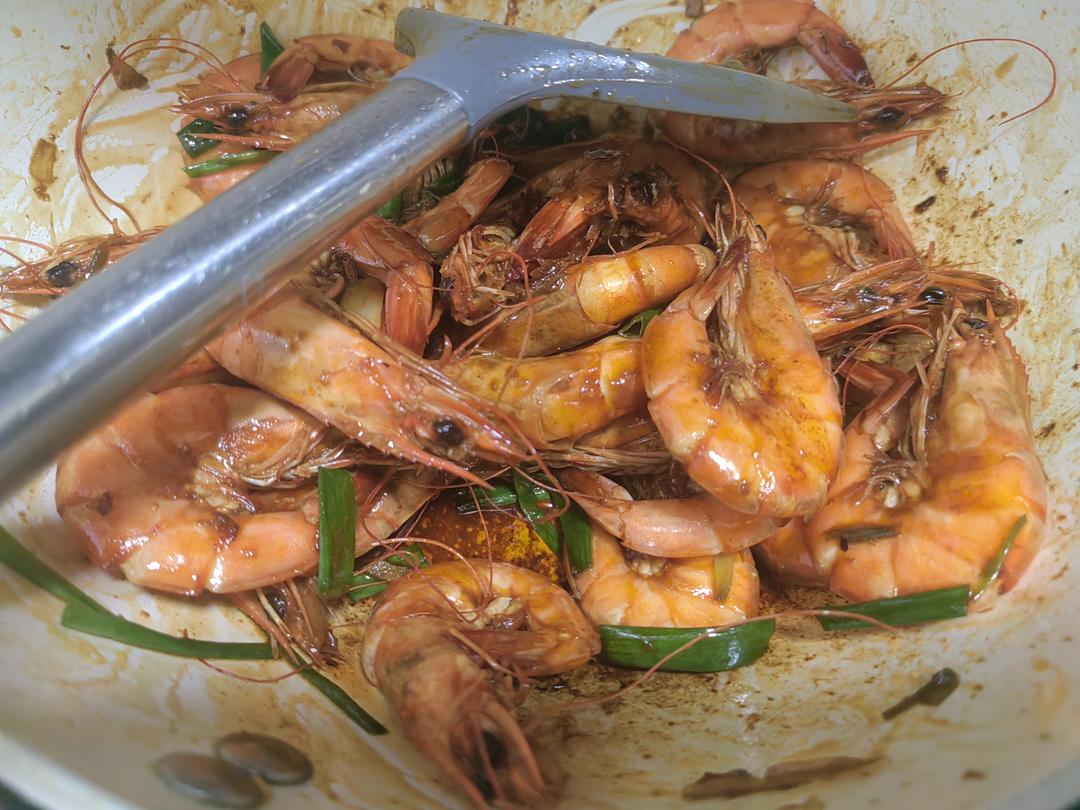 听说这是小朋友最爱吃的红烧虾🦐