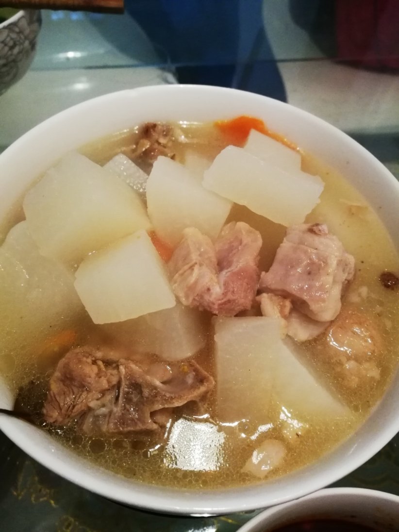 羊排萝卜汤