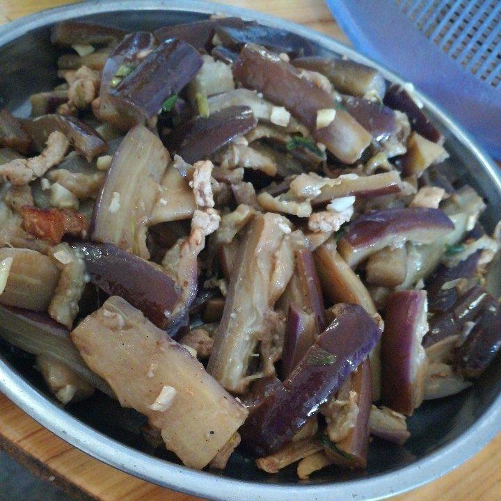 董太的私房菜--肉炒茄子