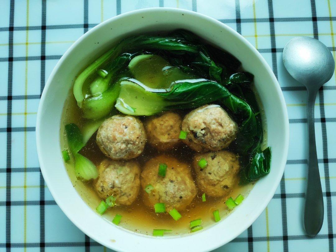 香菇鸡肉丸子