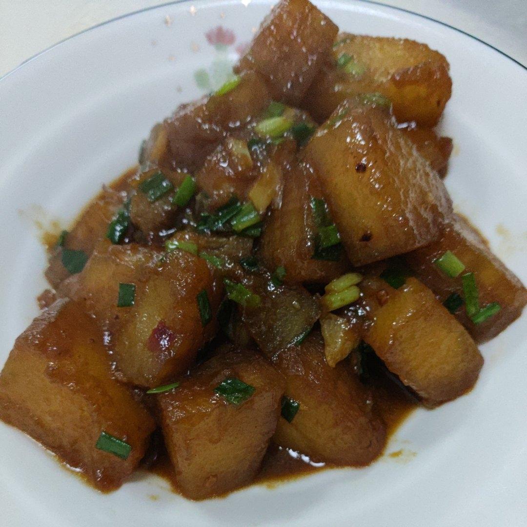 红烧冬瓜最完美做法，不加一滴水，瞬间秒杀红烧肉