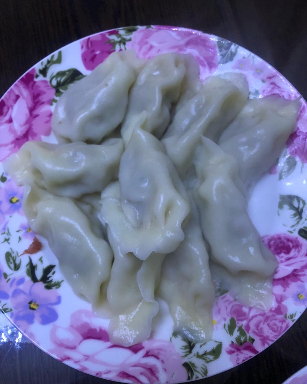 朵妹1989做的芹菜羊肉饺子