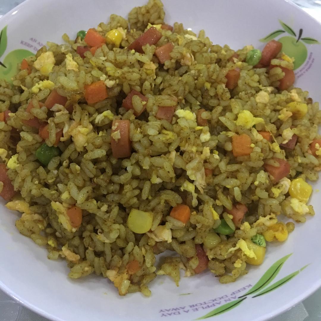 咖喱炒饭