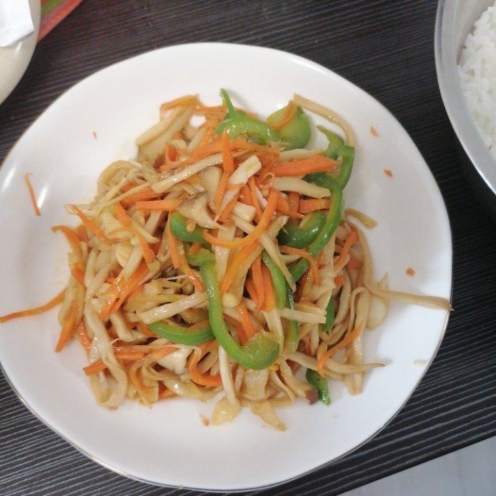 比肉还好吃的手撕杏鲍菇