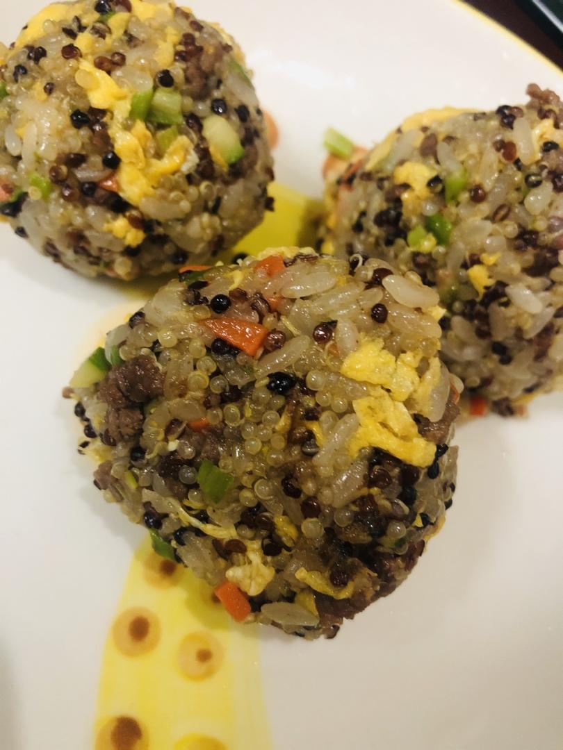 藜麦饭团