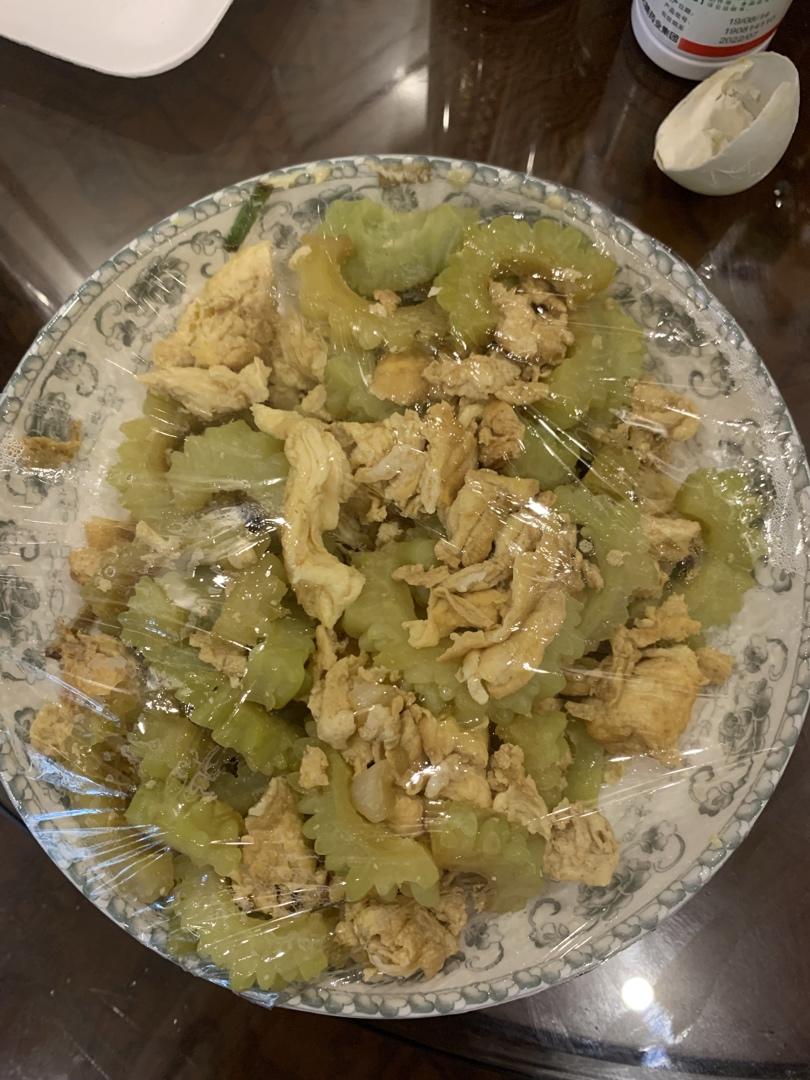 苦瓜炒鸡蛋