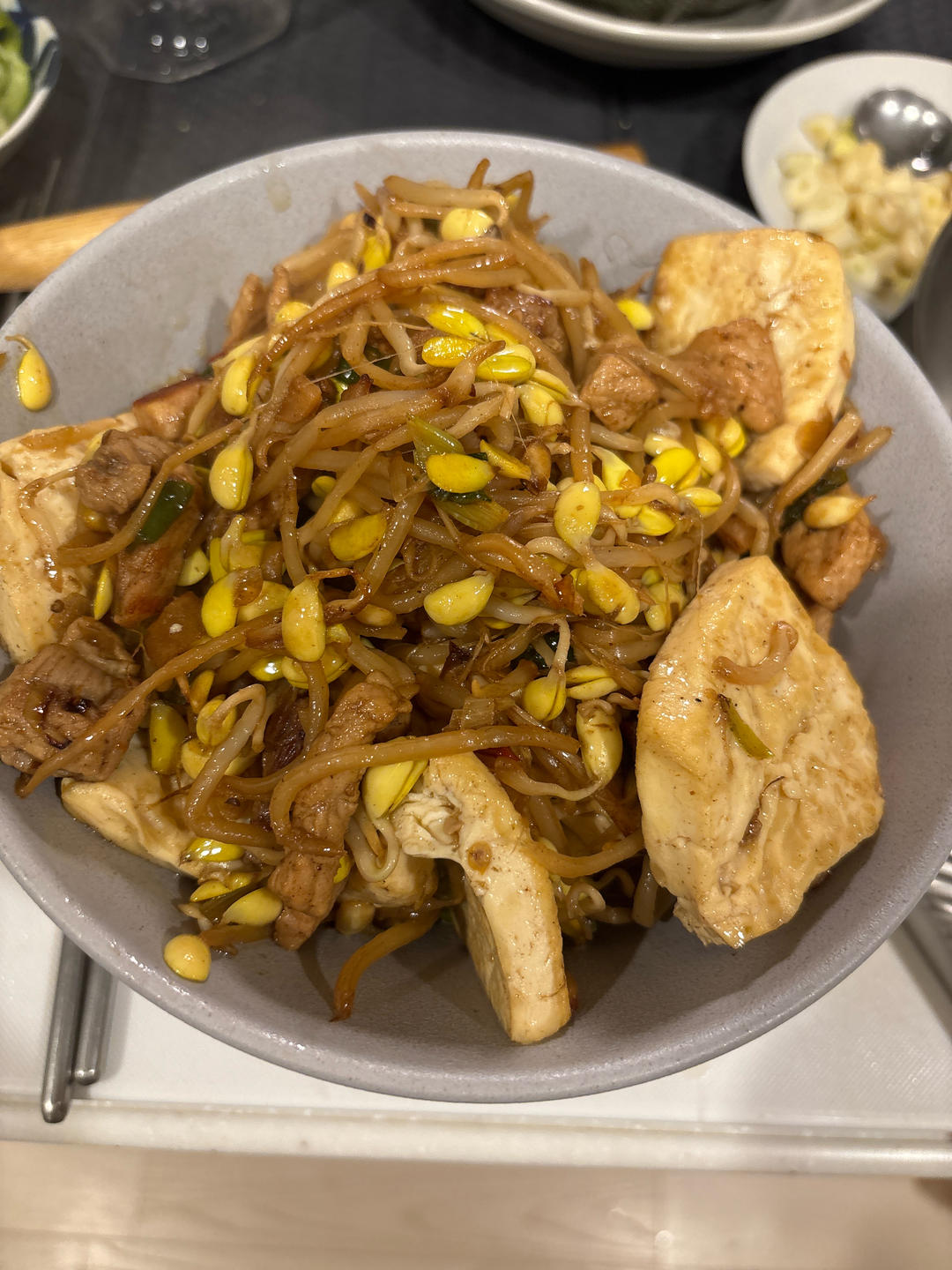 黄豆芽炒肉丝