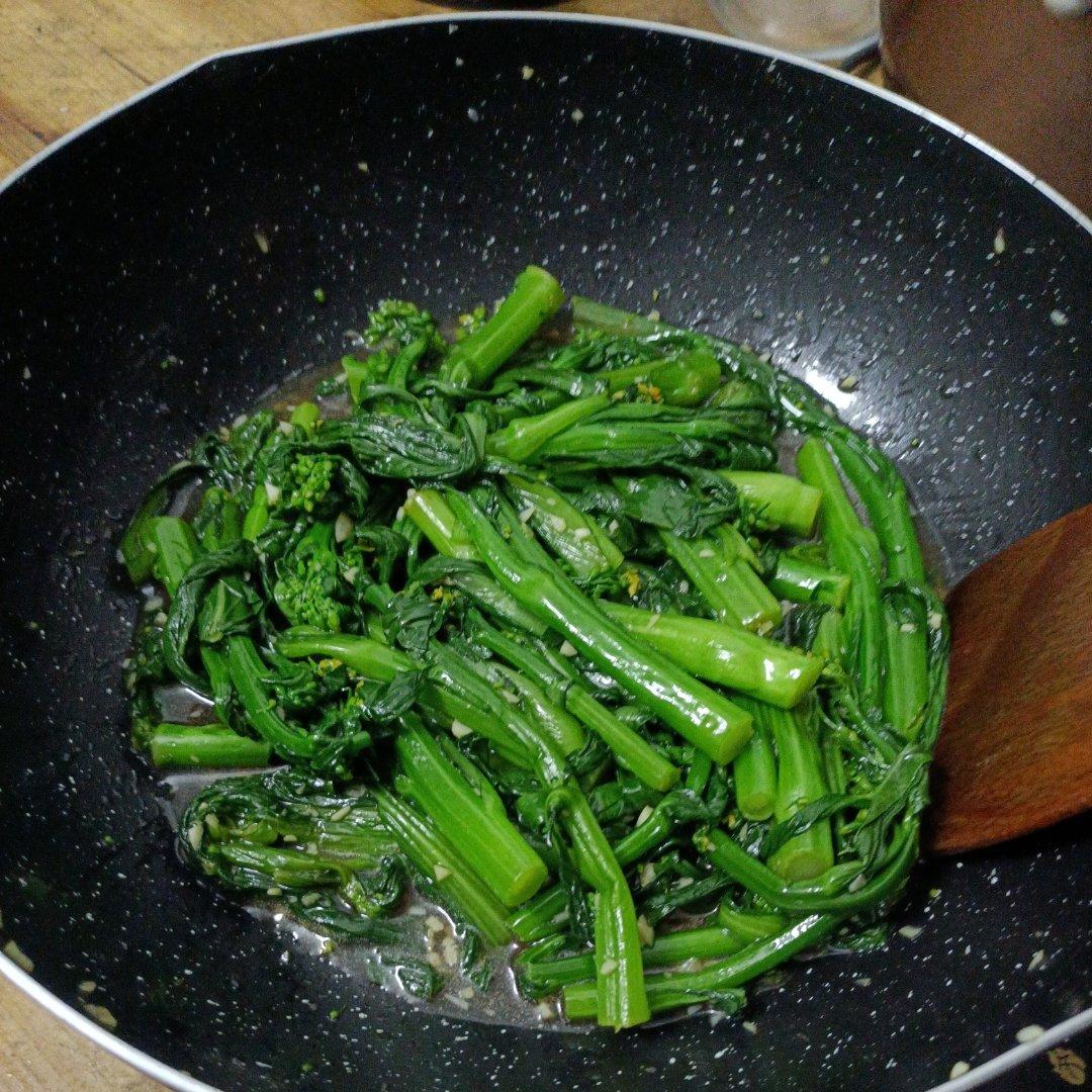 蒜蓉菜心