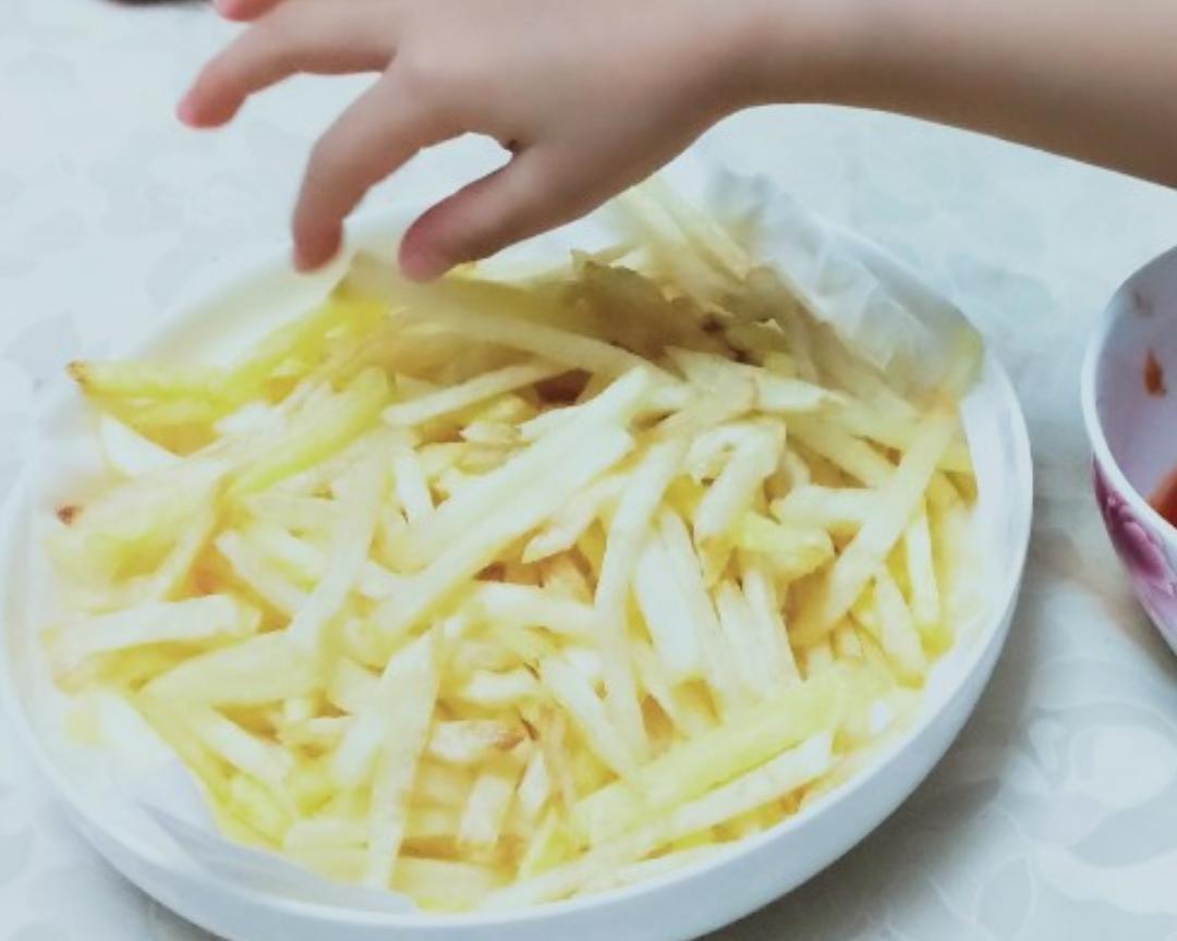 自制炸🍟的做法 步骤1