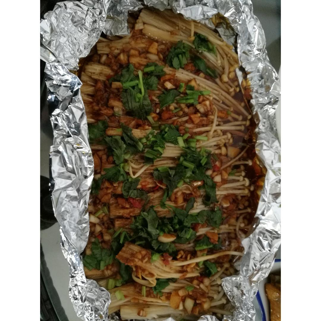 蒜蓉孜然烤金针菇
