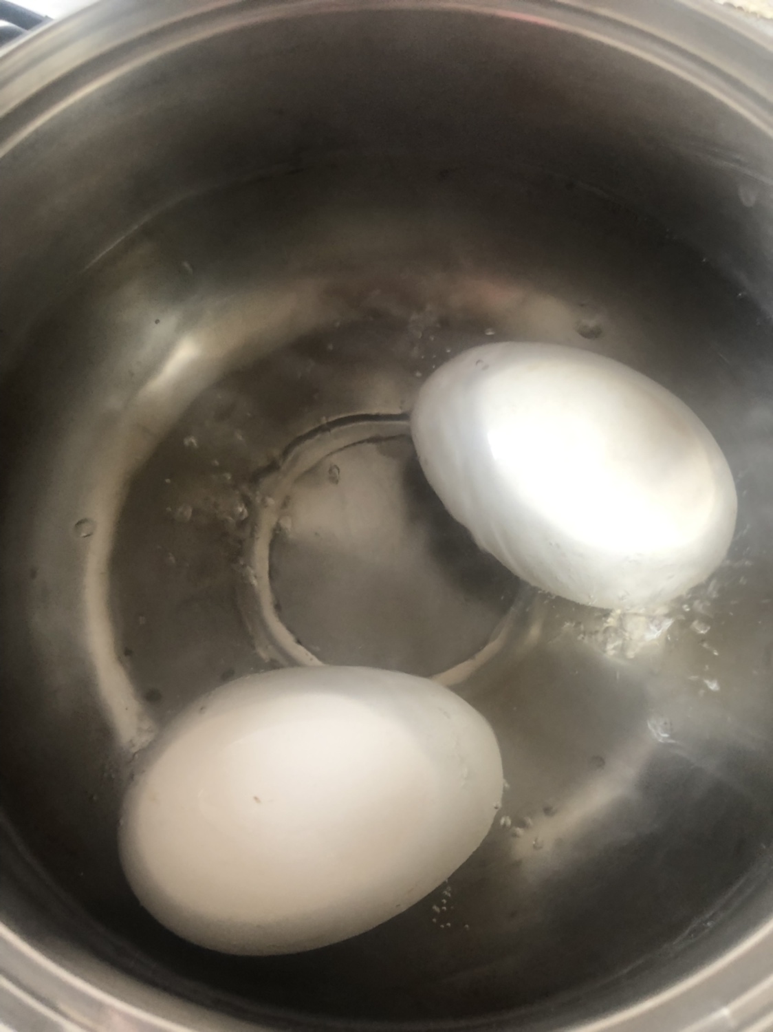 凉拌鹅蛋的做法 步骤2