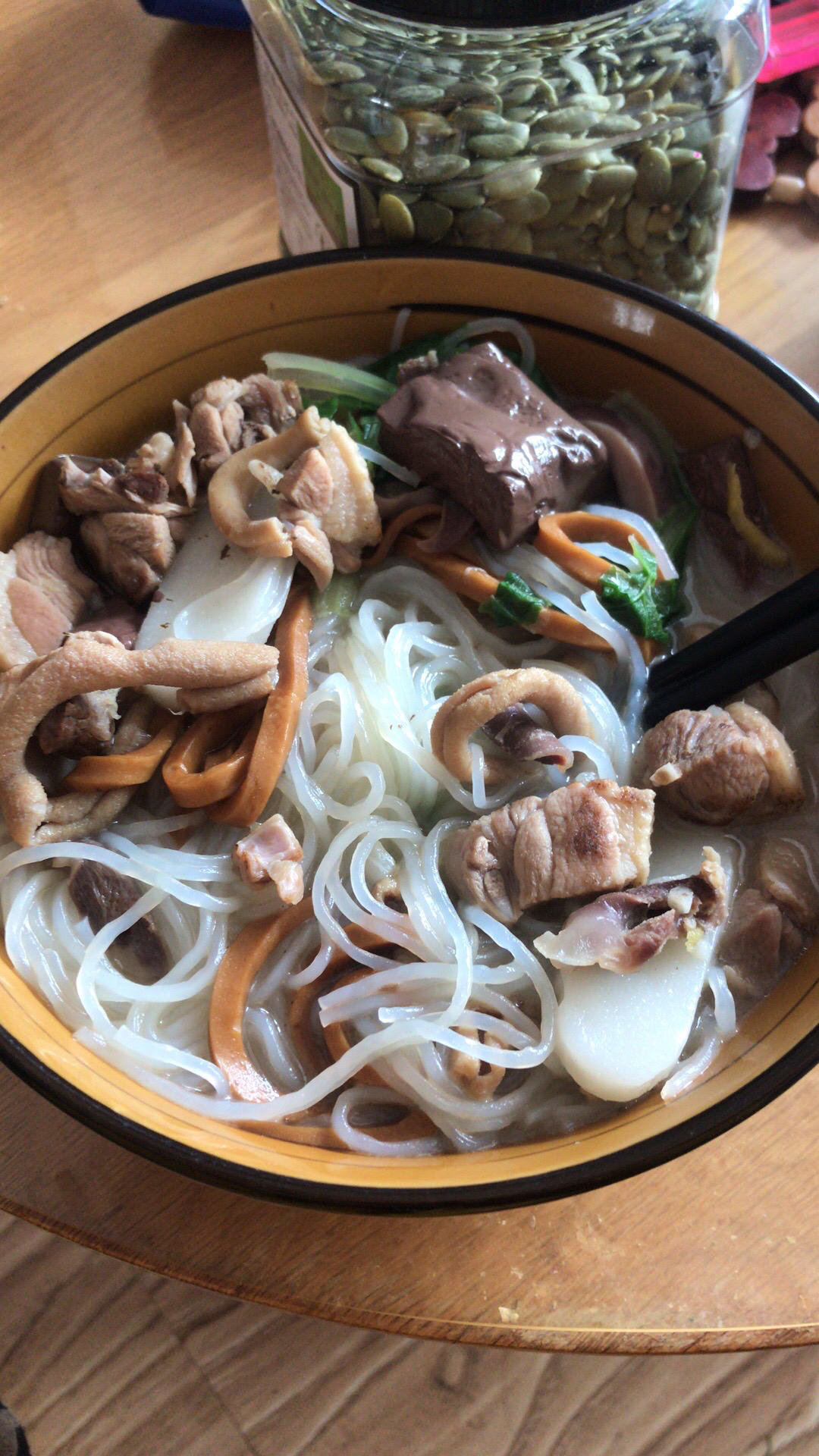 鸭血粉丝汤