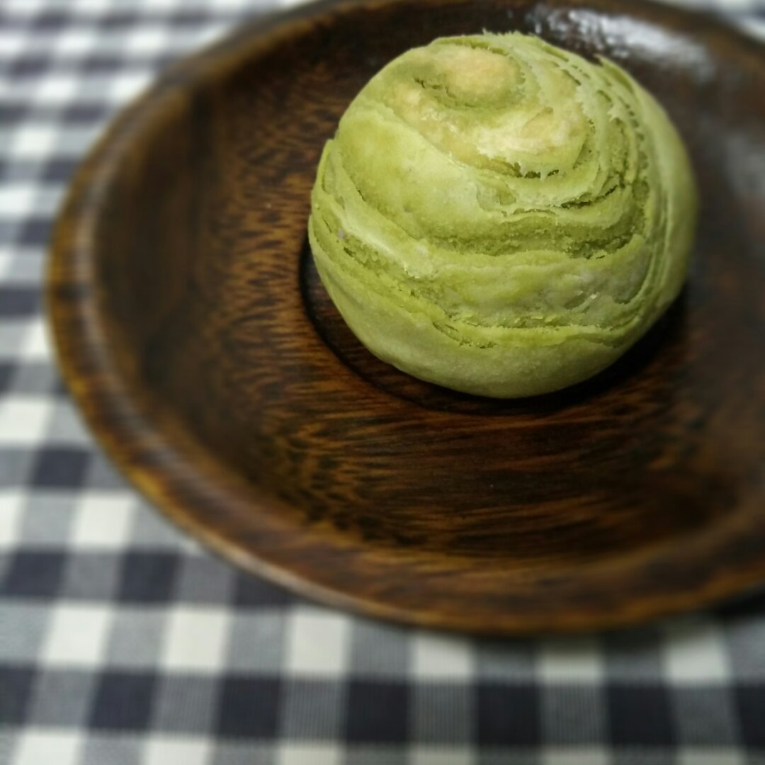 蛋黄酥~紫薯、抹茶、原味~花好月圆，中秋快乐~内附一次做六色蛋黄酥方法~