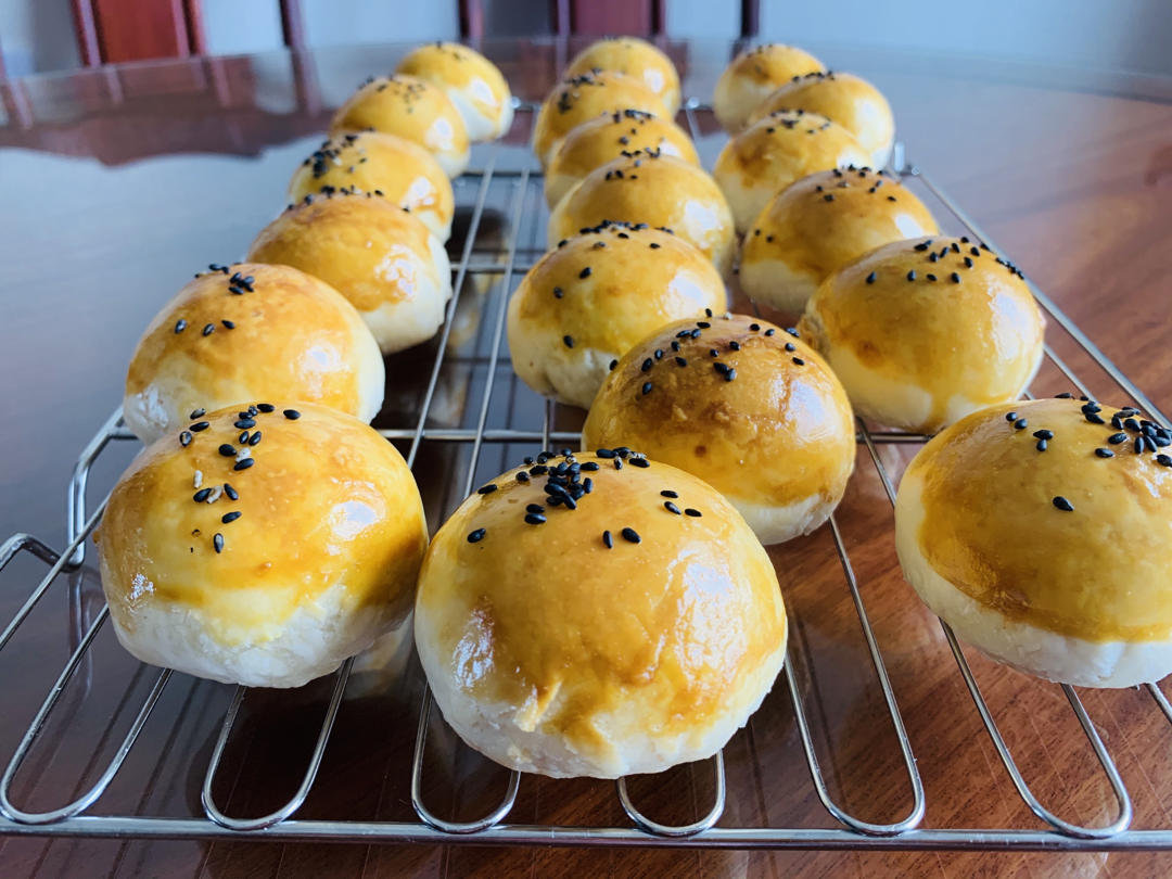 超简单 免揉 酥掉渣的蛋黄酥(超详细附全程视频)不破酥『万能酥皮』