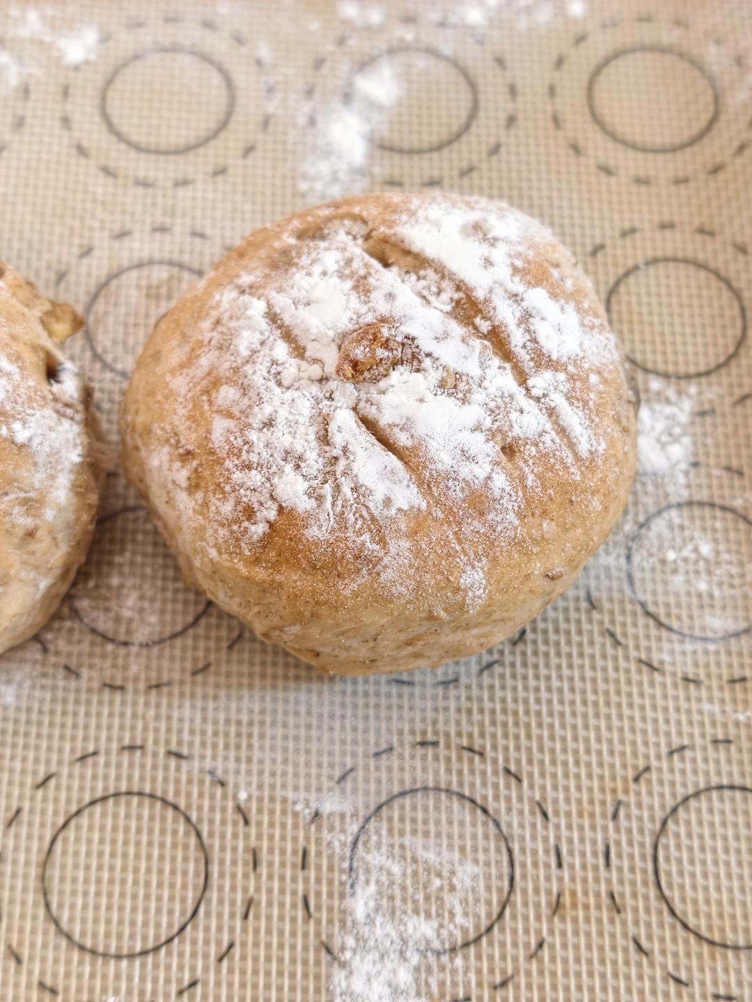 法式核桃黑芝麻欧包—超好吃的低卡烘焙