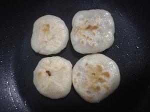 超简单的红枣粘糖饼的做法 步骤7
