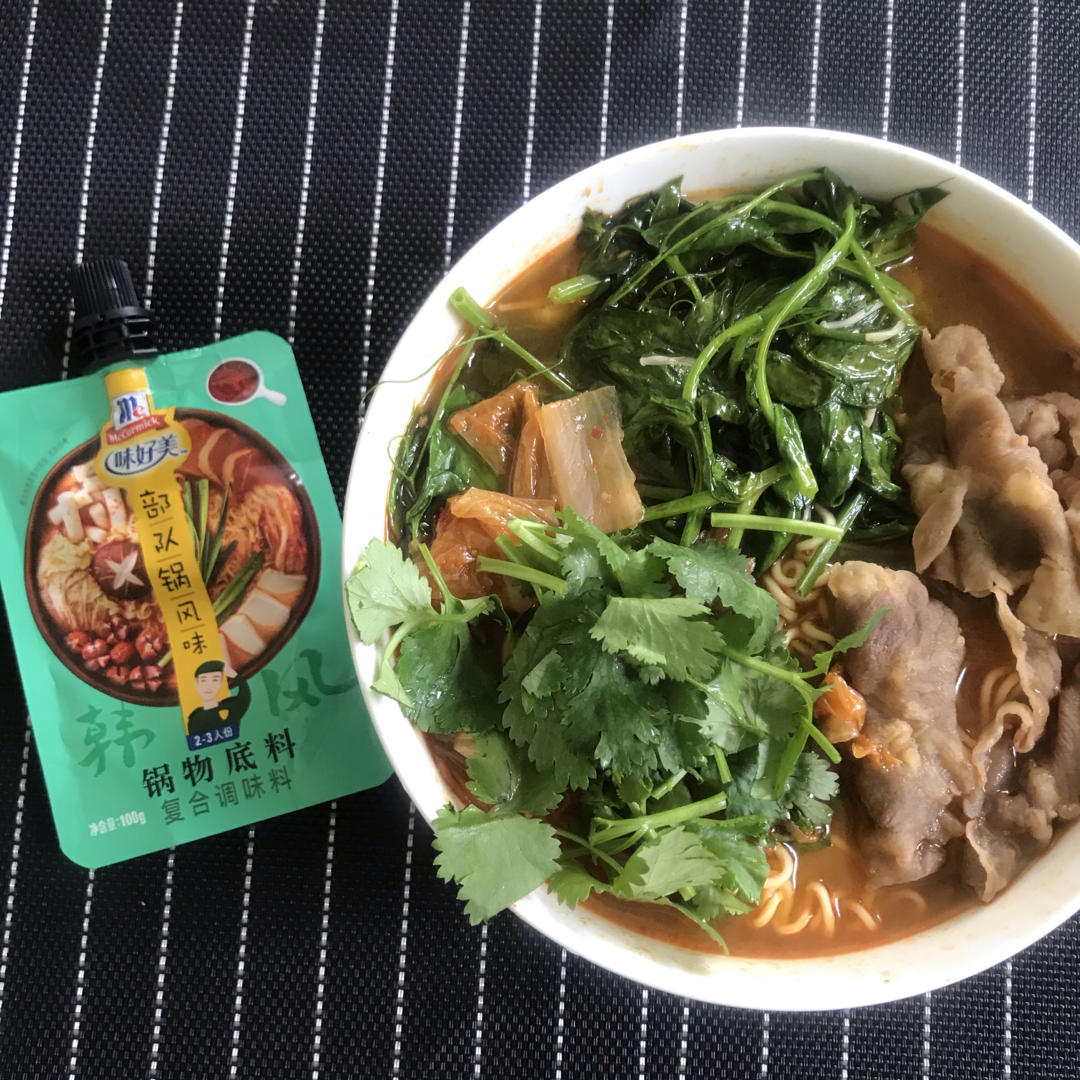 韩式泡菜肥牛面