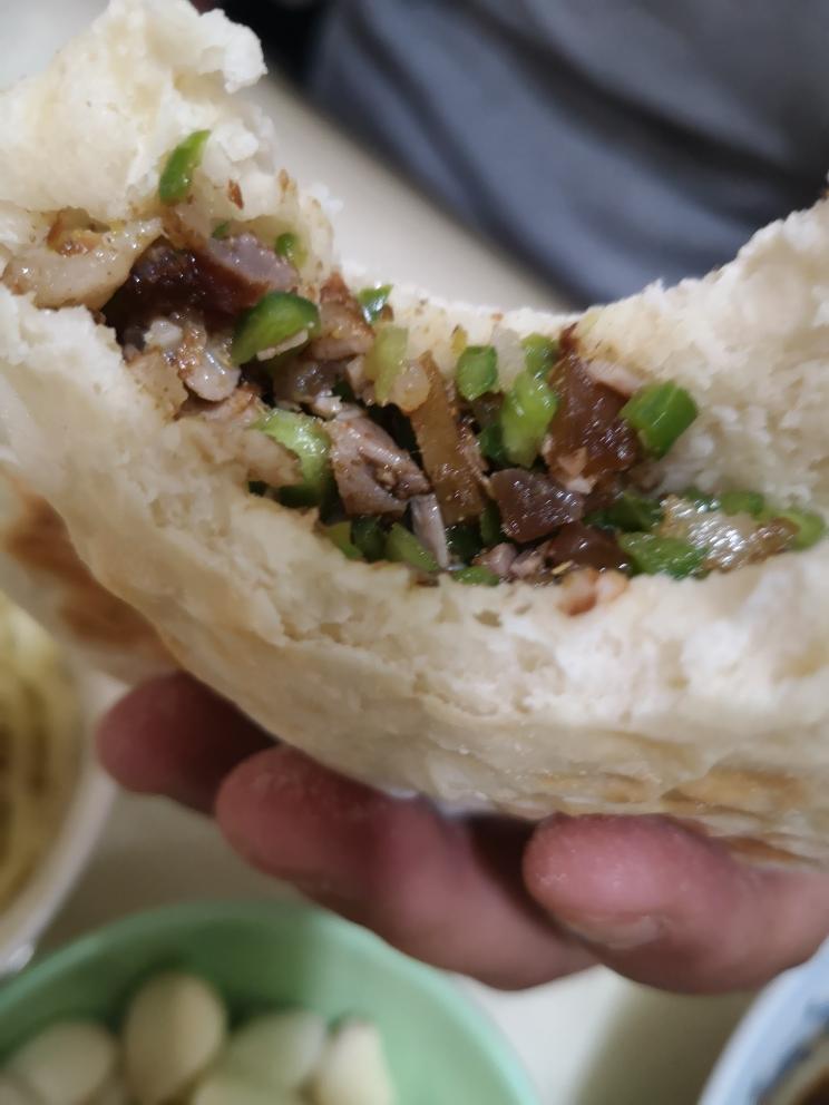 香喷喷肉夹馍的做法