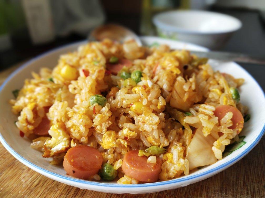 超快手泡菜炒饭