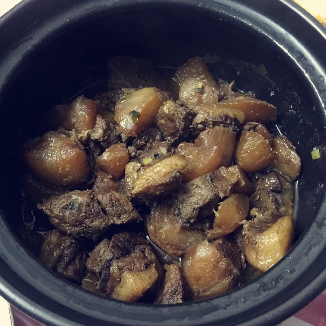 萝卜炖牛腩