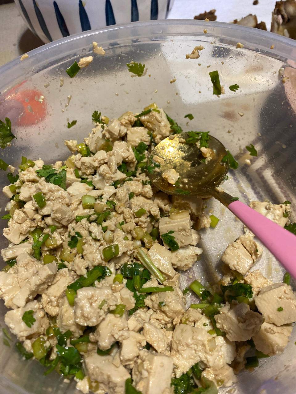 家庭版小葱拌豆腐😋