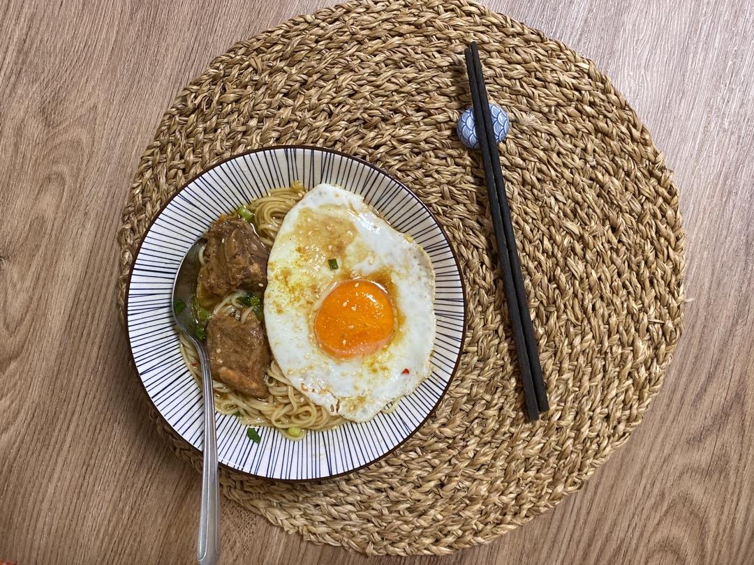 连着汤喝光的热汤面 酸汤面(附带半熟煎蛋小技巧)