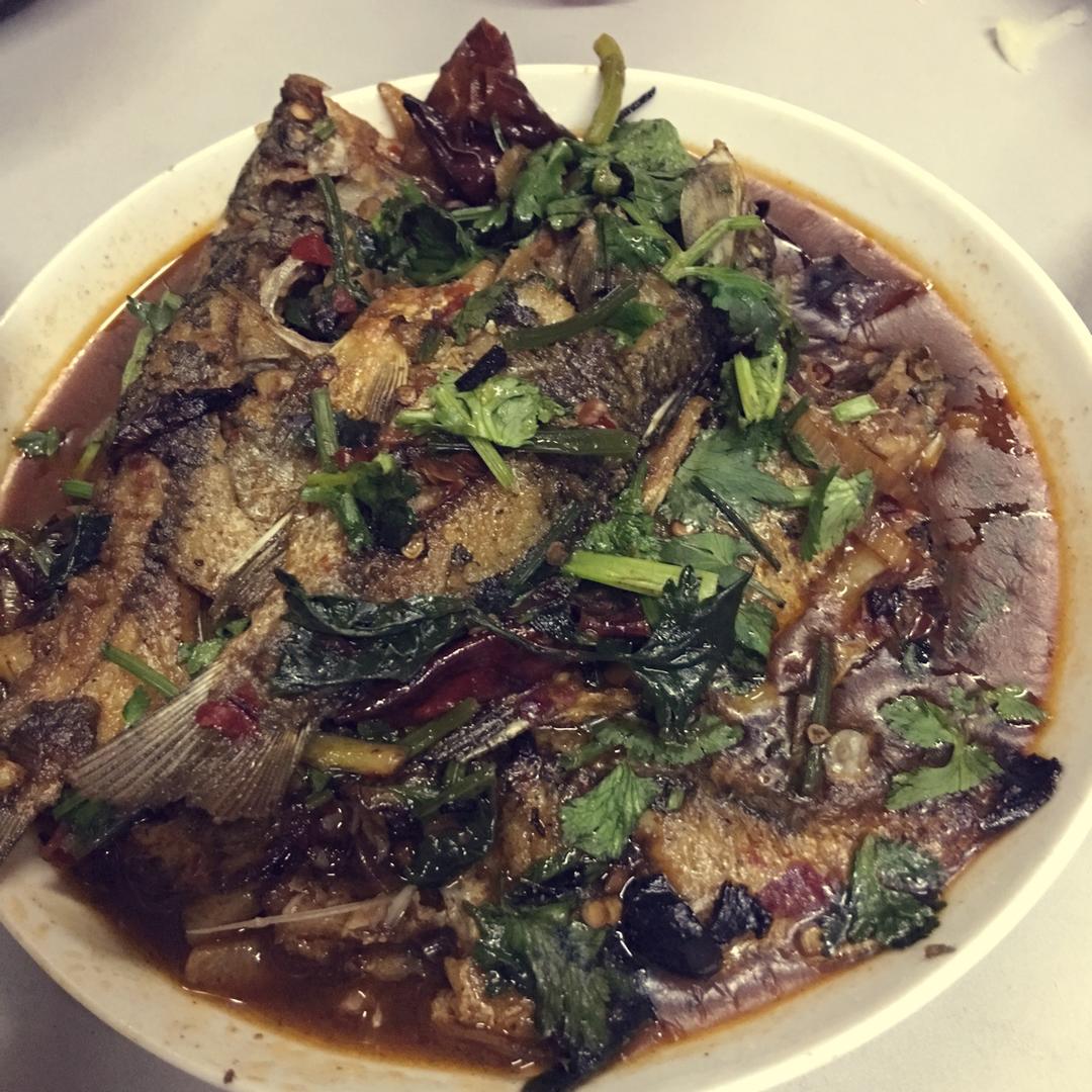 红烧鲫鱼