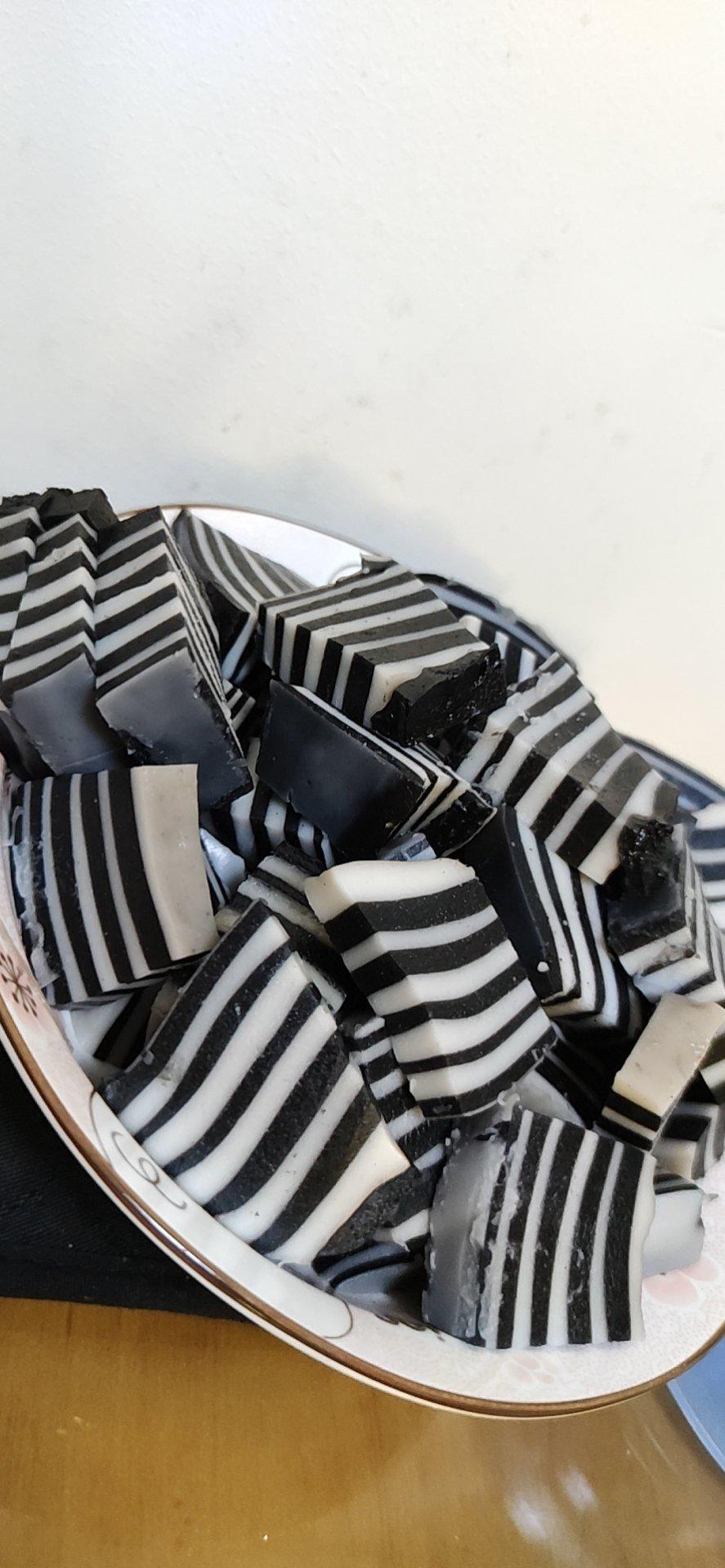 一次就成功的黑芝麻千层糕