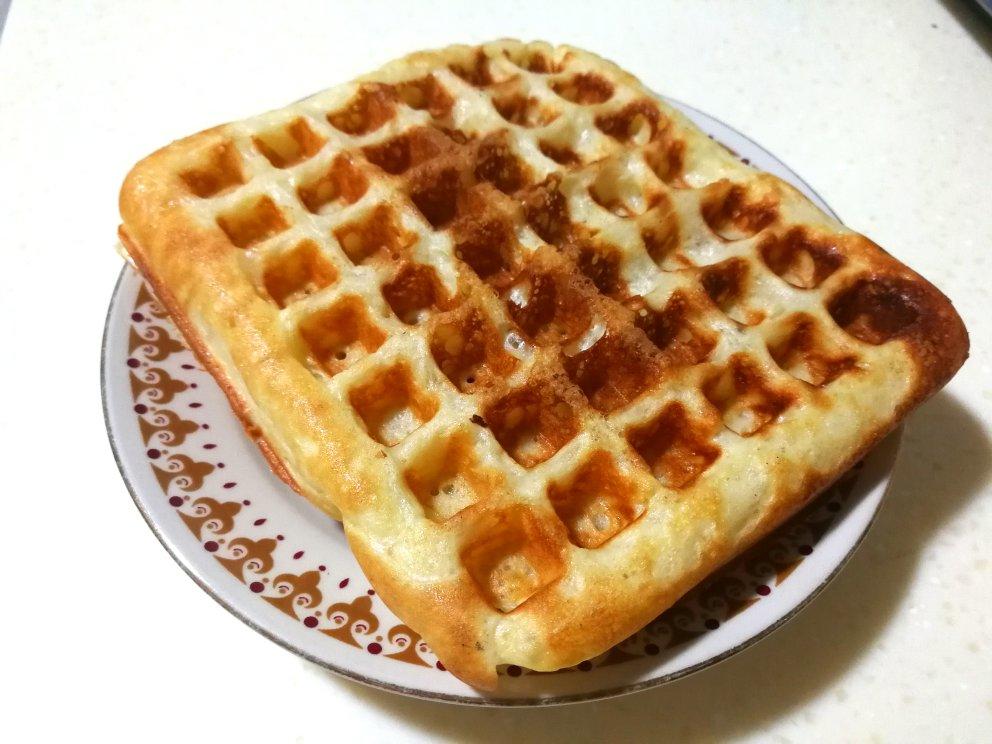 【视频食谱】酵母版脆脆华夫饼