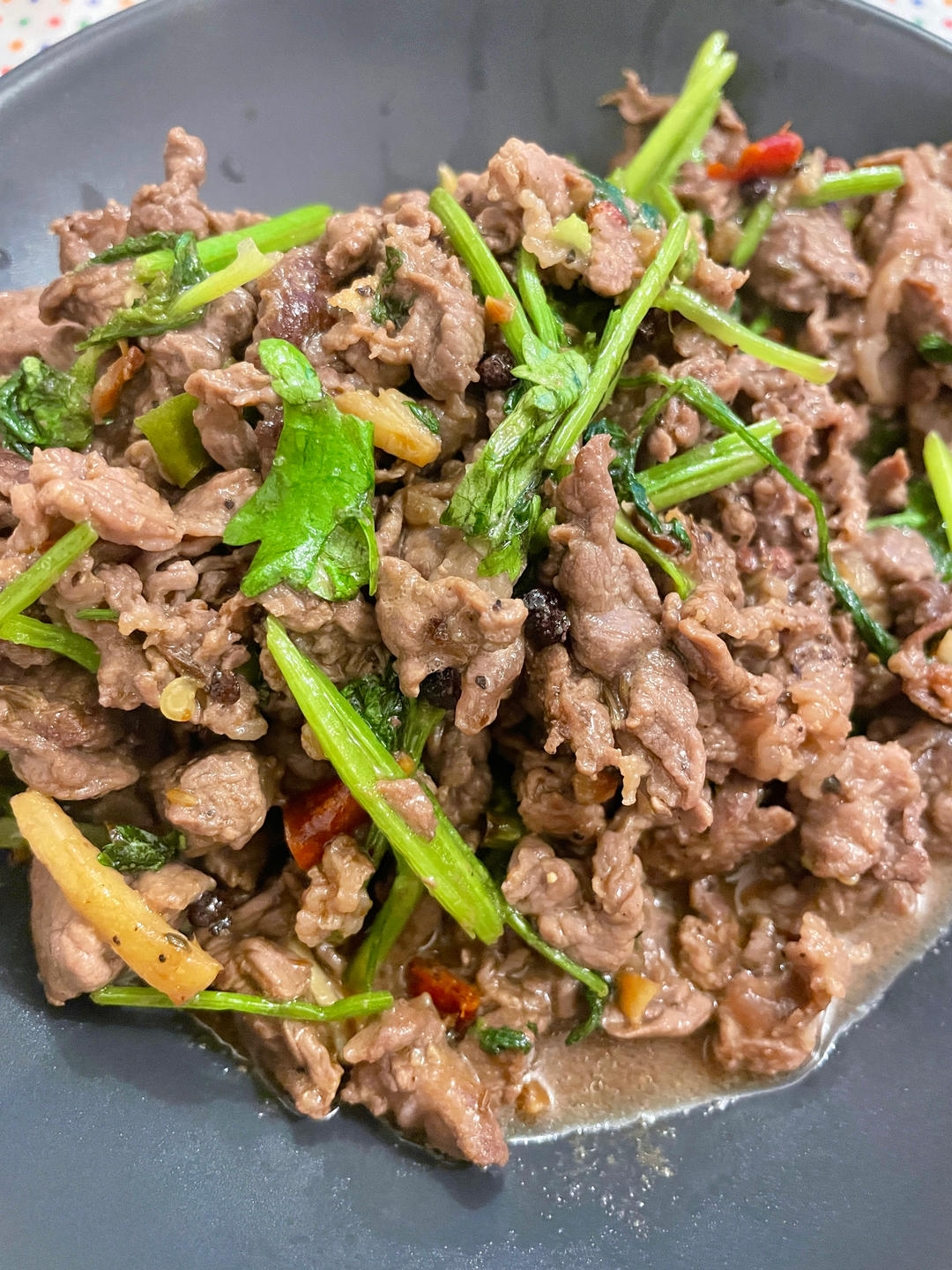 香菜牛肉