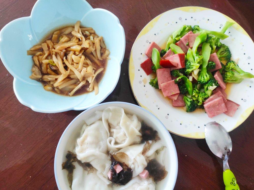 炝拌杏鲍菇
