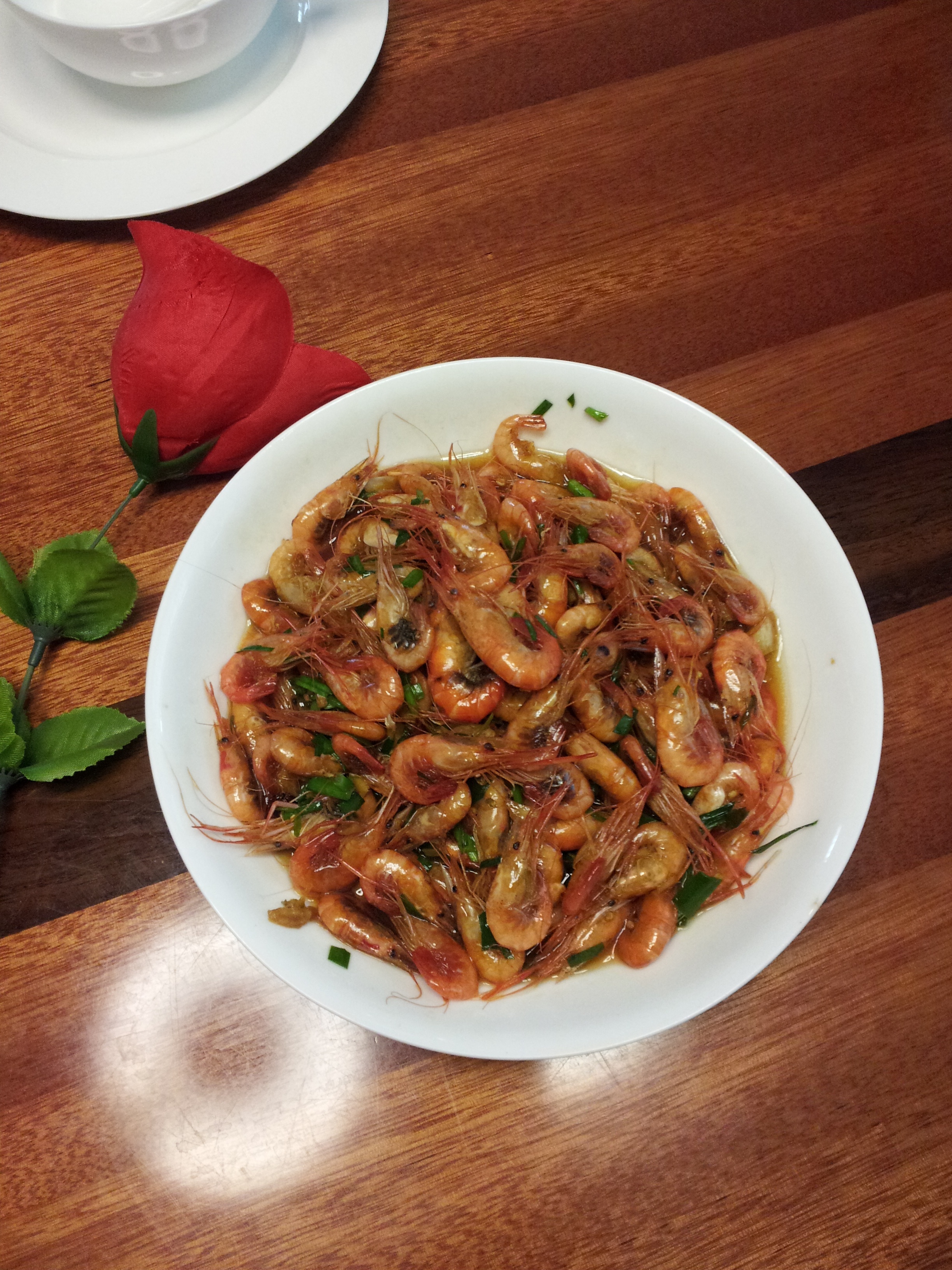 蒜泥爆河虾