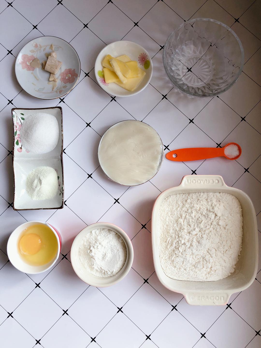 纯奶手撕吐司的做法 步骤1