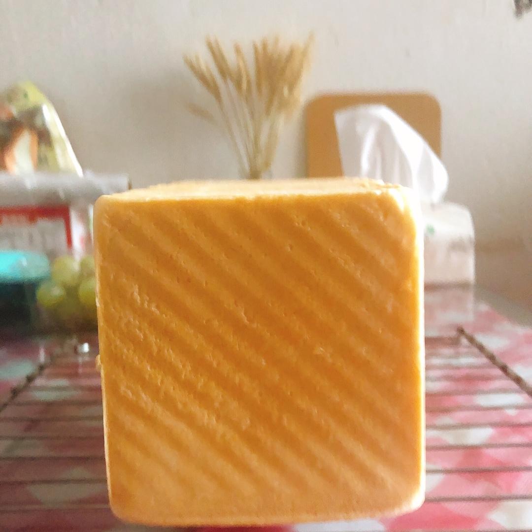 吐司，奶香手撕面包，超级香浓