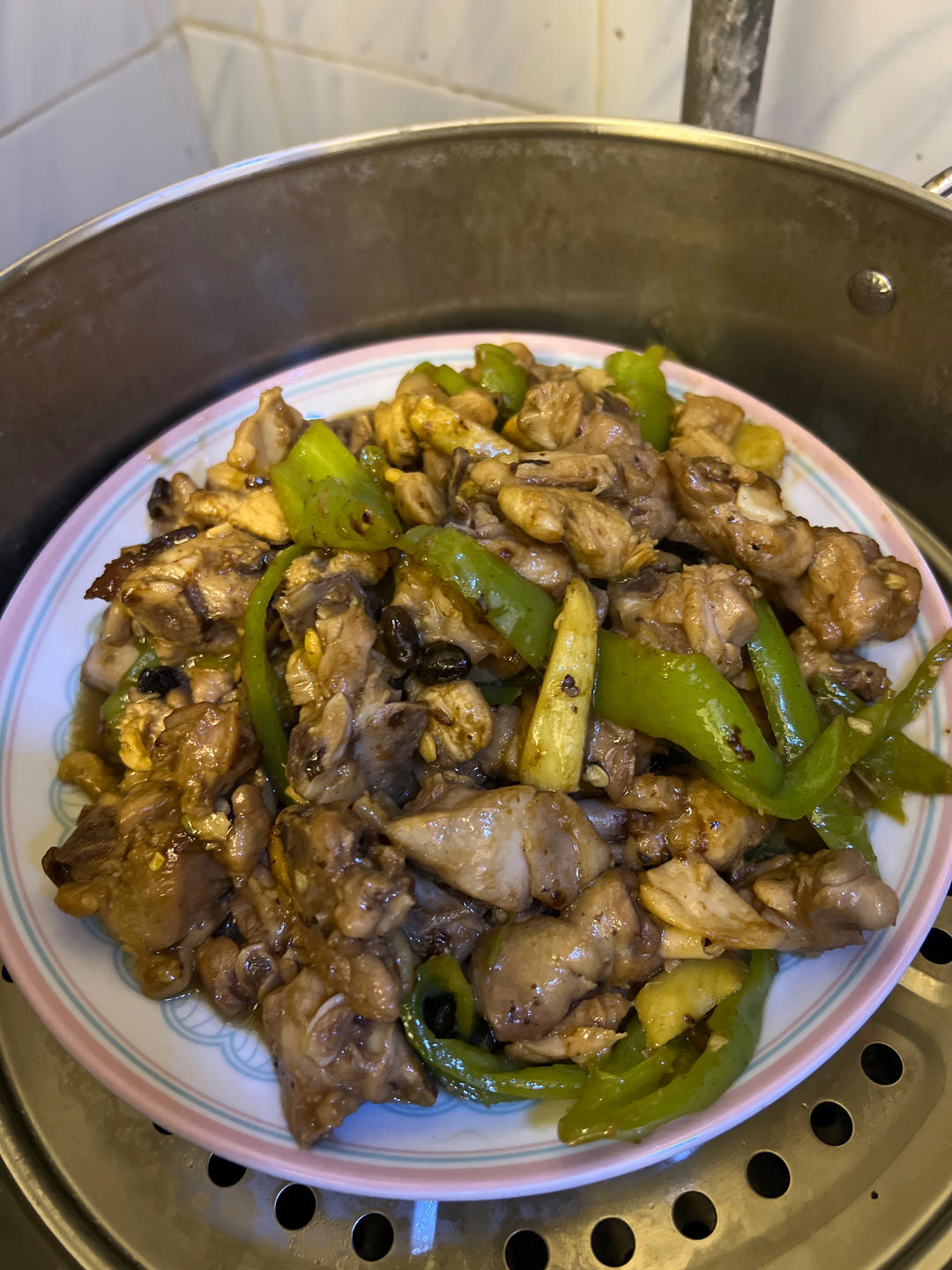 小炒鸡腿肉
