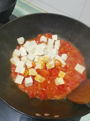 吃了还想吃的超简单西红柿炖豆腐的做法 步骤6