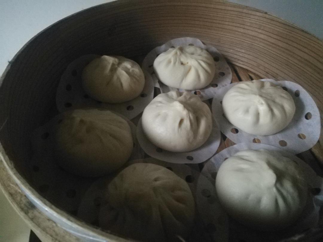 松软可口多汁热乎乎的肉包子制作全过程