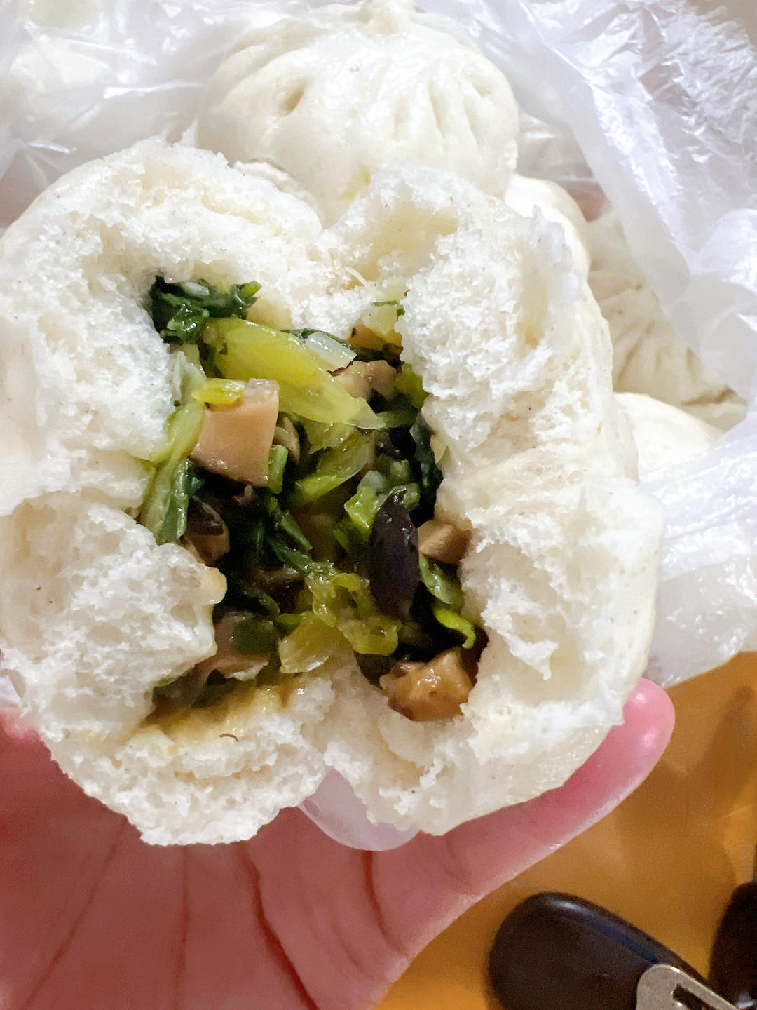 秒杀绿杨邨的香菇菜包