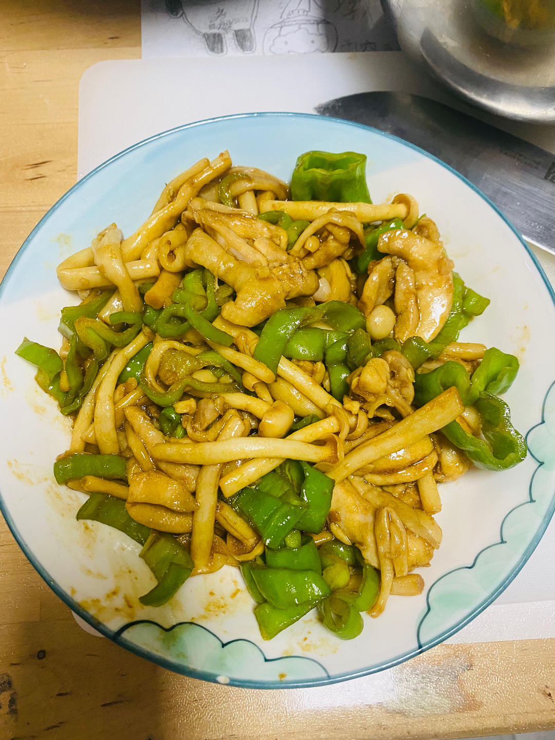 光盘神器海鲜菇炒青椒