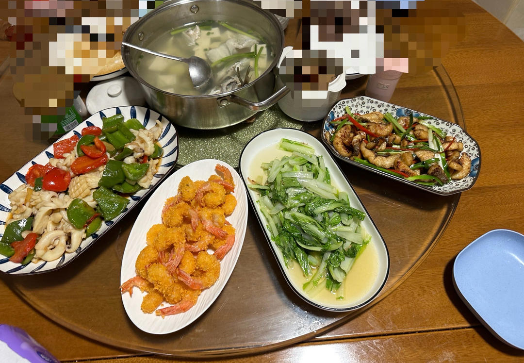 鲈鱼两吃（葱姜蒜炒鲈鱼）