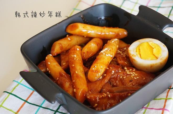 15分钟韩式辣炒年糕的做法