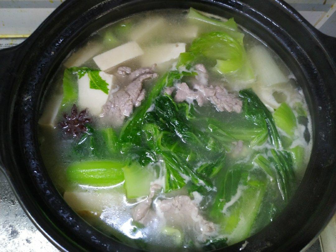 肉片豆腐盖菜汤