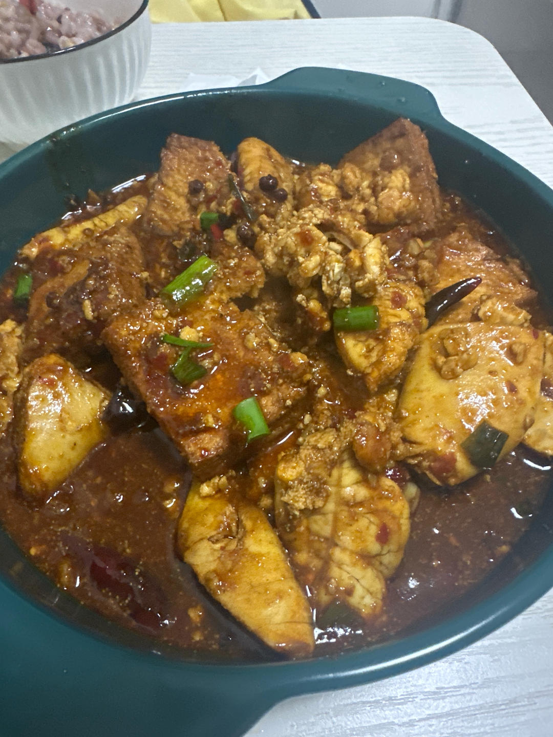 干锅鱼籽烧豆腐